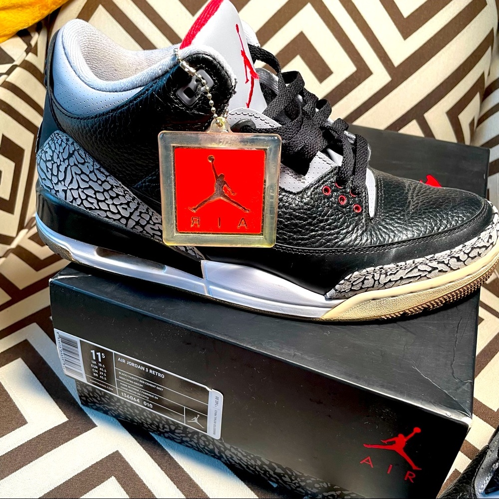 Air Jordan 3 Retro 2011 Black Cement